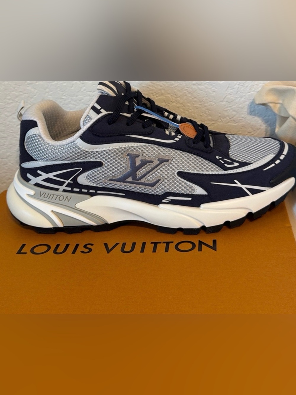 Louis Vuitton Men's Navy & Gray LV Runaway Sneakers